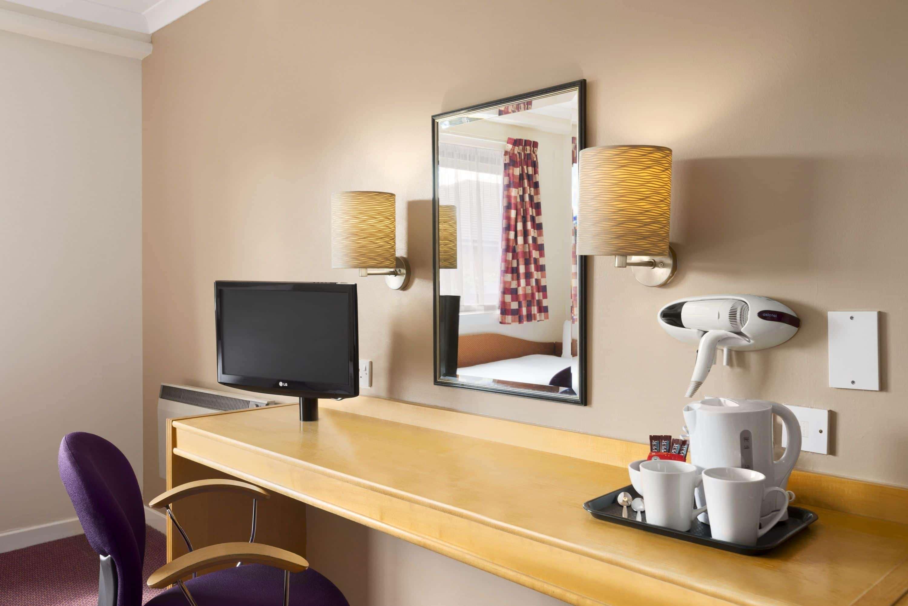 Days Inn Hamilton Extérieur photo