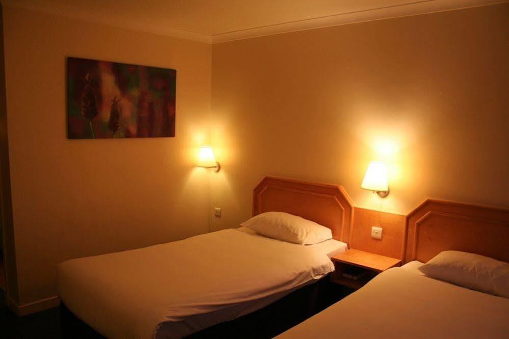 Days Inn Hamilton Extérieur photo