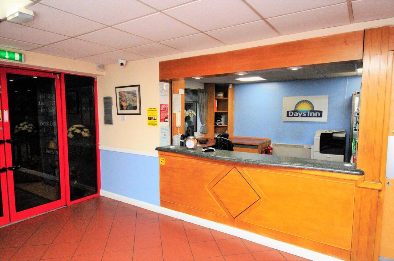 Days Inn Hamilton Extérieur photo